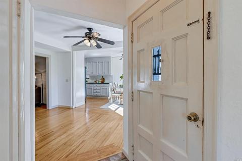 210 E Berna Ave, Napa, CA 94559 photo 3