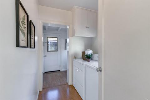 210 E Berna Ave, Napa, CA 94559 photo 17