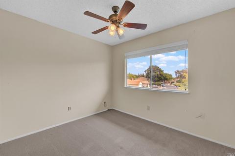 149 Mesa Ct, Vacaville, CA 95687 photo 38