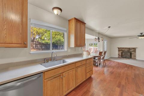 149 Mesa Ct, Vacaville, CA 95687 photo 14