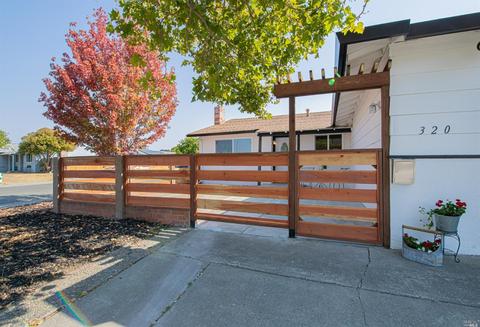 320 Inverness Dr, Vallejo, CA 94589 photo 5