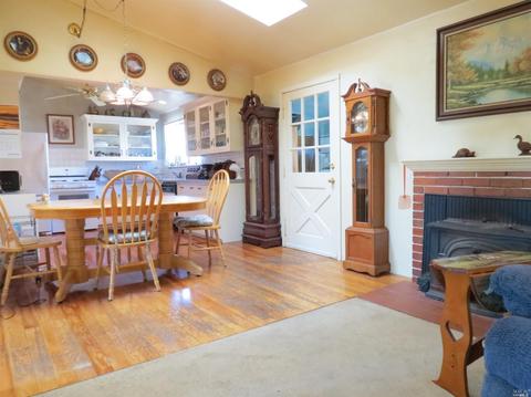 45 Arlington Dr, Petaluma, CA 94952 photo 7