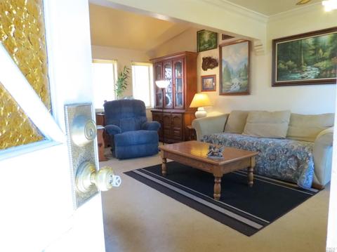 45 Arlington Dr, Petaluma, CA 94952 photo 4