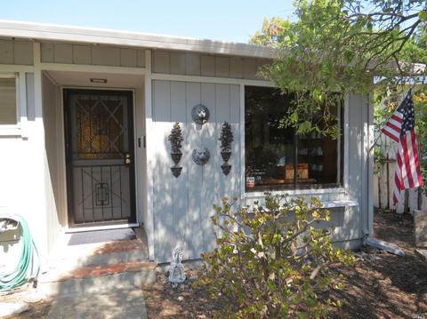 45 Arlington Dr, Petaluma, CA 94952 photo 3