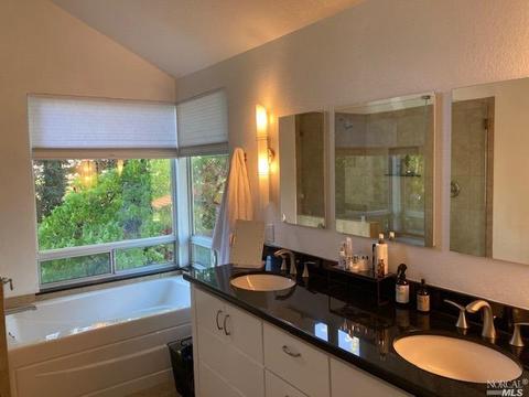316 La Quinta Dr, Windsor, CA 95492 photo 29