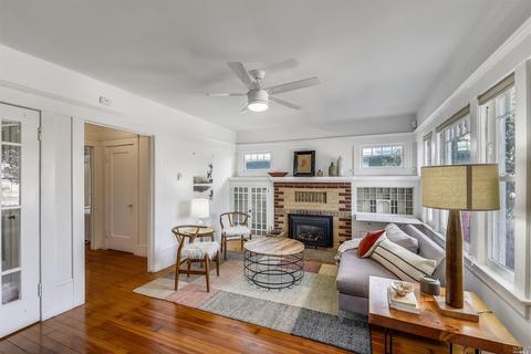 917 Alameda St, Vallejo, CA 94590 photo 5