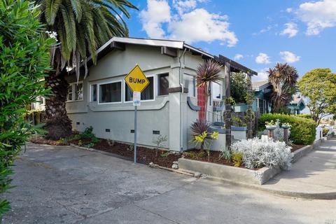 917 Alameda St, Vallejo, CA 94590 photo 2