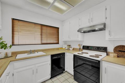 2901 Owens Ct, Fairfield, CA 94534 photo 17