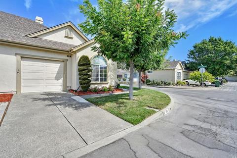 781 Bob Crosby Way, Windsor, CA 95492 photo 2