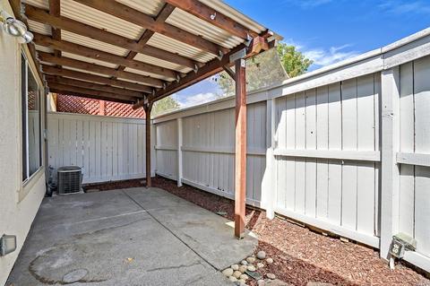 781 Bob Crosby Way, Windsor, CA 95492 photo 16