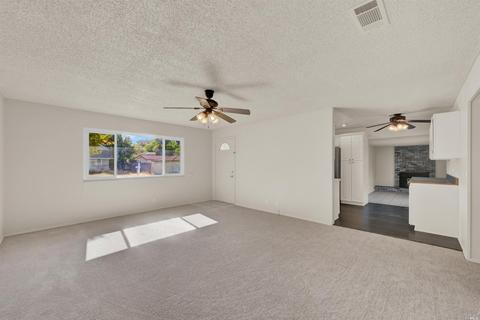 345 Honeysuckle Dr, Fairfield, CA 94533 photo 8