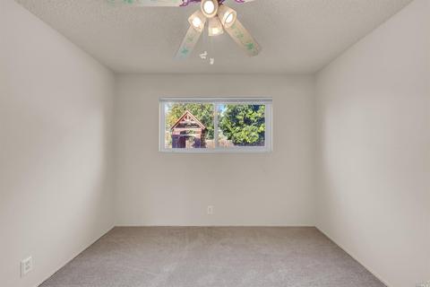 345 Honeysuckle Dr, Fairfield, CA 94533 photo 32