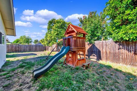 345 Honeysuckle Dr, Fairfield, CA 94533 photo 54