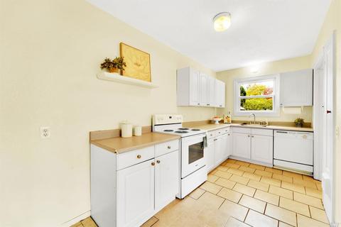 1634 Alabama St, Vallejo, CA 94590 photo 13