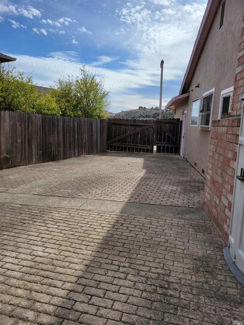 131 Oleander Ct, Vallejo, CA 94591 photo 31