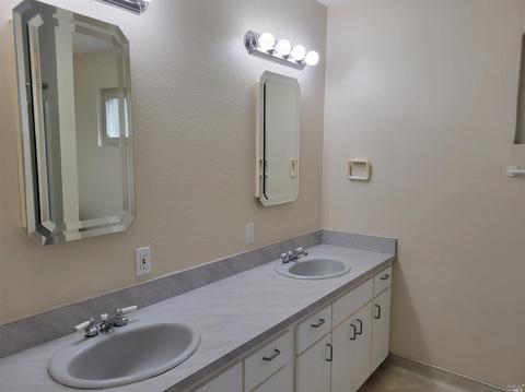 131 Oleander Ct, Vallejo, CA 94591 photo 26