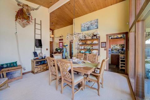 1237 Del Mar Ave, Vallejo, CA 94589 photo 8