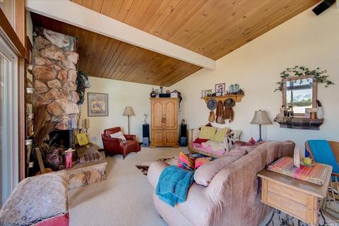 1237 Del Mar Ave, Vallejo, CA 94589 photo 3