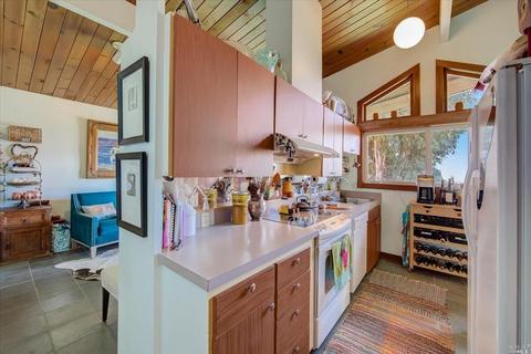 1237 Del Mar Ave, Vallejo, CA 94589 photo 11