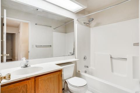 360 Biggs Ct, Windsor, CA 95492 photo 28