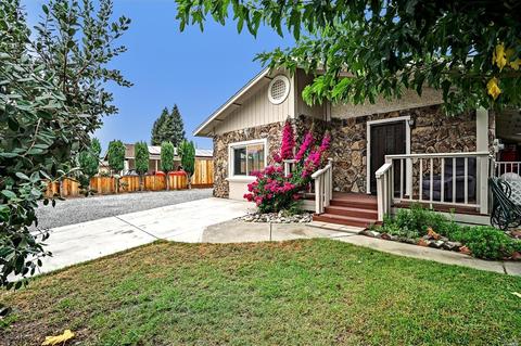 1039 Starr View Dr, Windsor, CA 95492 photo 3