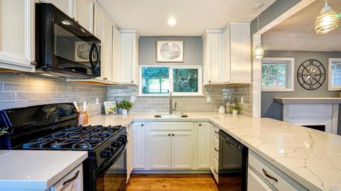 18109 Barrett Ave, Sonoma, CA 95476 photo 4