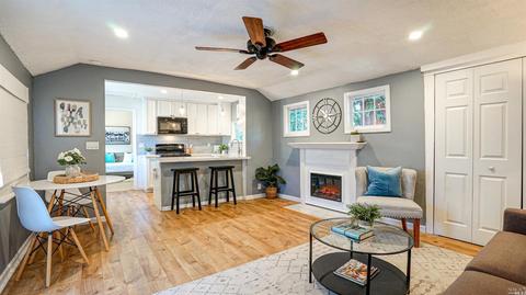 18109 Barrett Ave, Sonoma, CA 95476 photo 2
