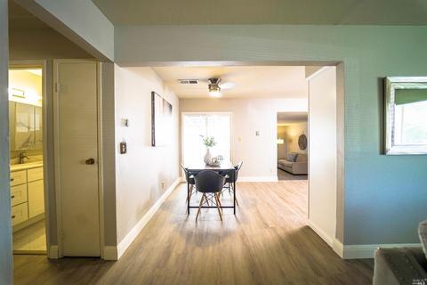 2239 Cambridge Dr, Fairfield, CA 94533 photo 9