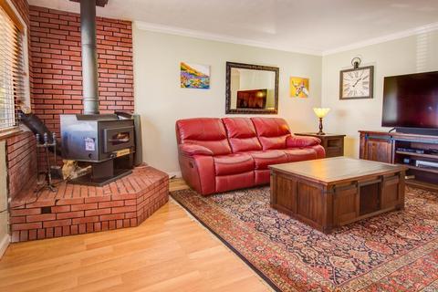 447 Ladera Dr, Vallejo, CA 94591 photo 9