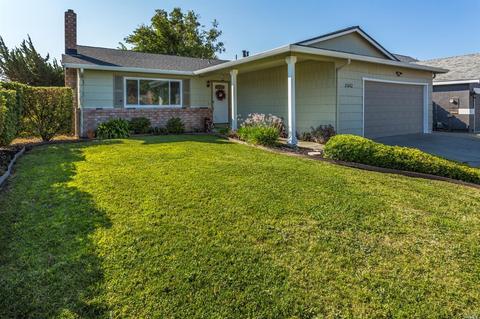 2042 Davis Dr, Fairfield, CA 94533 photo 3