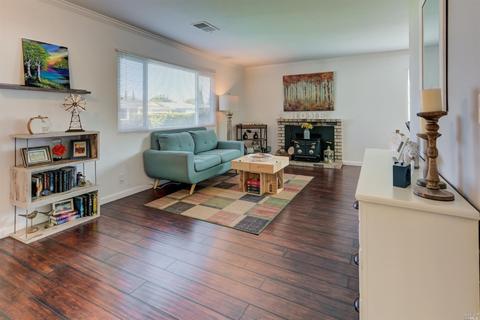 2042 Davis Dr, Fairfield, CA 94533 photo 8