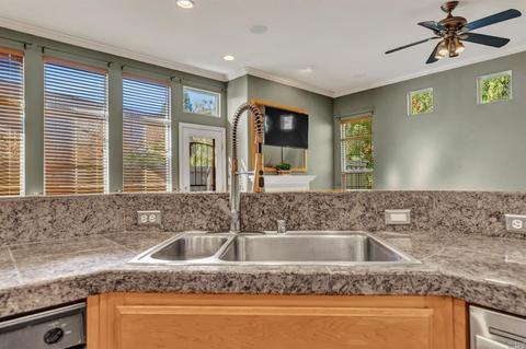 7816 Caracena Ct, Vallejo, CA 94591 photo 10