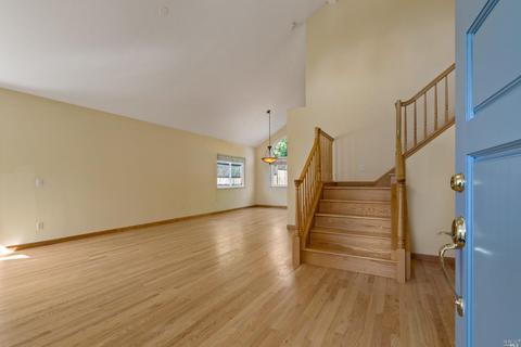 424 Skylark St, Windsor, CA 95492 photo 4