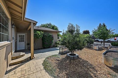 414 Bluebird Dr, Windsor, CA 95492 photo 14