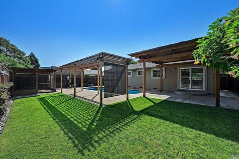 414 Bluebird Dr, Windsor, CA 95492 photo 7