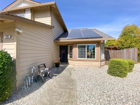 278 Cimarron Dr, Vallejo, CA 94589 photo 3