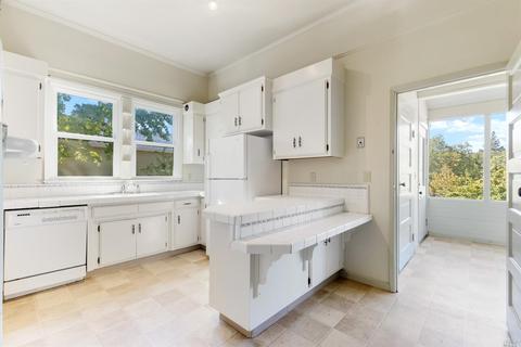 216 Redwood Ave, Willits, CA 95490 photo 13
