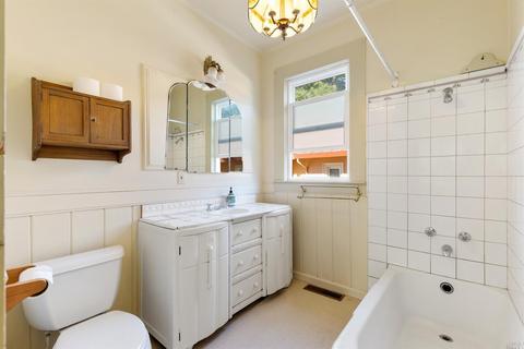 216 Redwood Ave, Willits, CA 95490 photo 22