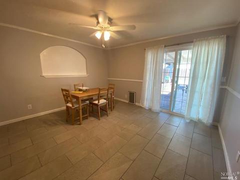 686 Chester Dr, Pittsburg, CA 94565 photo 14