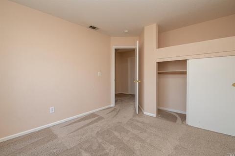 548 Robin Dr, Vacaville, CA 95687 photo 32