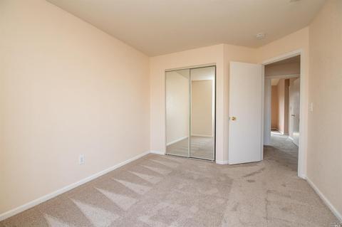 548 Robin Dr, Vacaville, CA 95687 photo 34