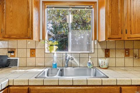 119 Thompson Ave, Ukiah, CA 95482 photo 6