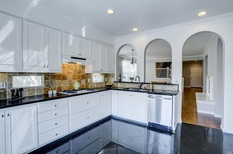 5034 Staghorn Dr, Vallejo, CA 94591 photo 9