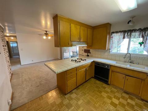380 Springbrook Dr, Vallejo, CA 94591 photo 15
