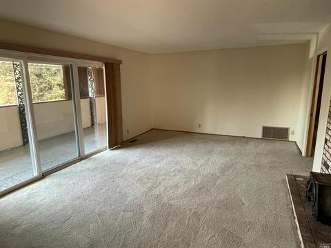380 Springbrook Dr, Vallejo, CA 94591 photo 9