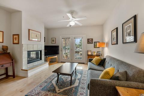 9024 Windsor Rd, Windsor, CA 95492 photo 3
