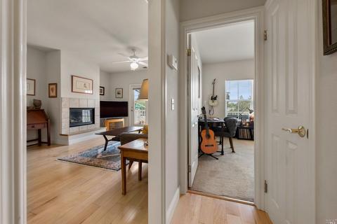 9024 Windsor Rd, Windsor, CA 95492 photo 9