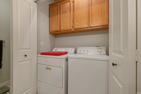 9024 Windsor Rd, Windsor, CA 95492 photo 15