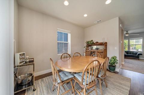 692 E Cotati Ave, Cotati, CA 94931 photo 13