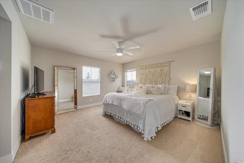 692 E Cotati Ave, Cotati, CA 94931 photo 3